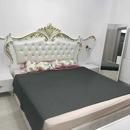 Sf Promenada Mall * Craiova